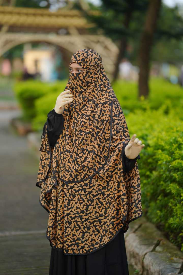 ,সাইড,ওপেন,ইকরা,হিজাব