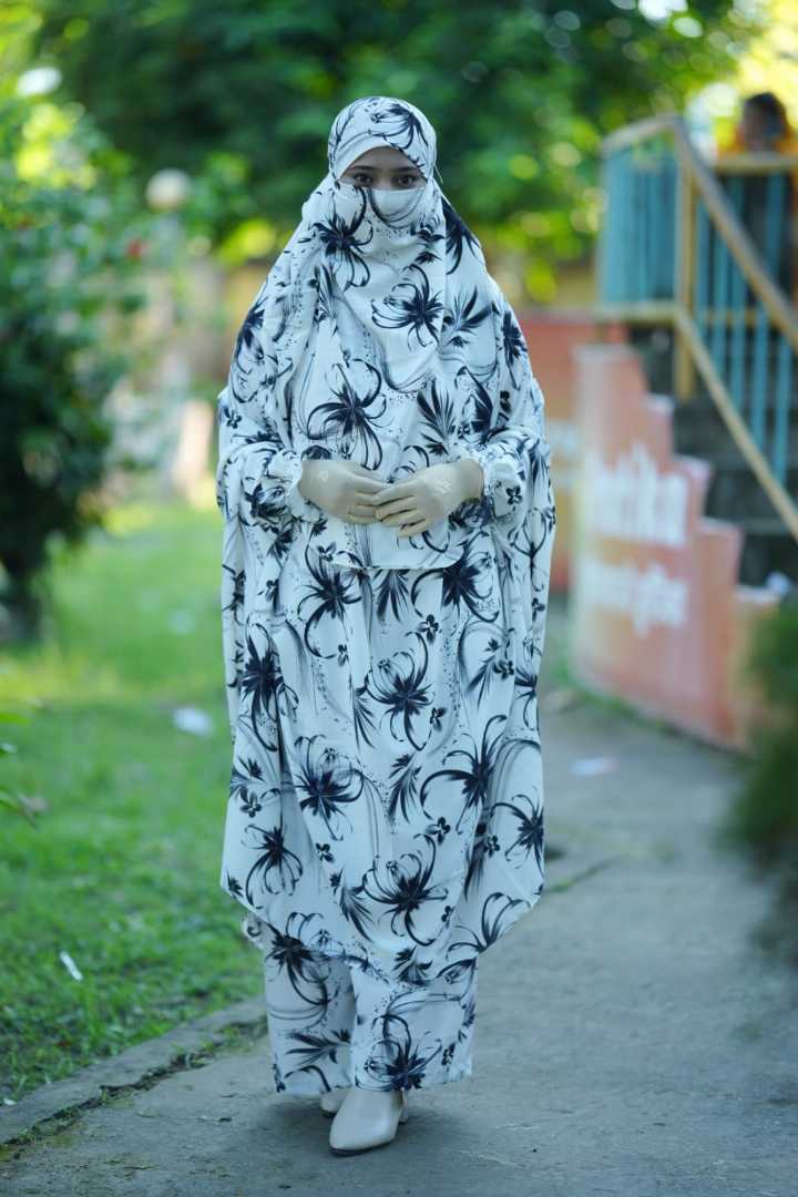 কাপ্তান,খিমার,সেট