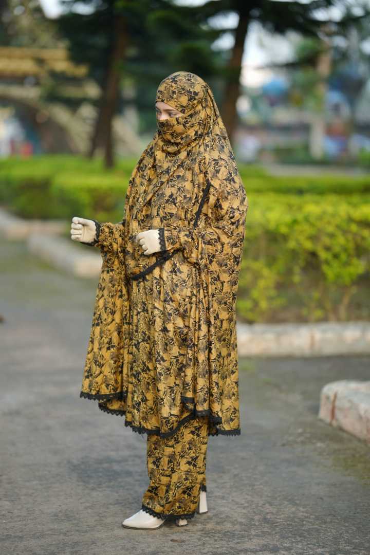 খিমার,প্লাজু,সেট